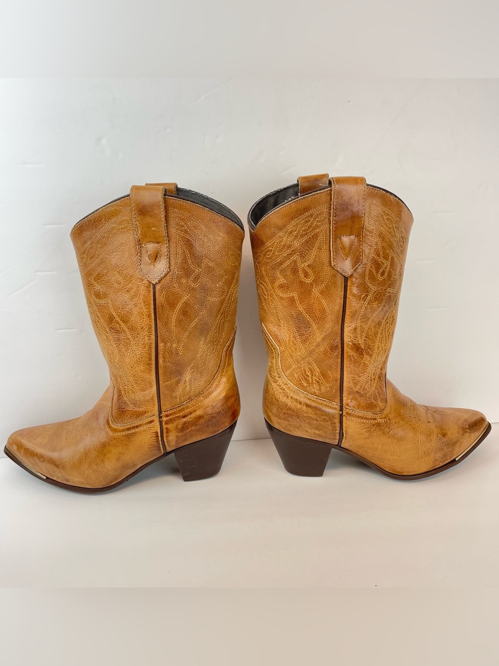 Women's Tan Western Mid-Heel Leather Boots